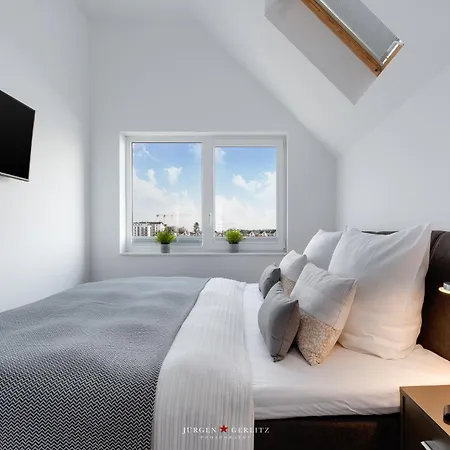 Viktoria's Baltic Lounge *